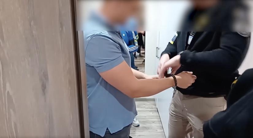 Nagy Ervin feljelentése nyomán letartóztattak egy dunaújvárosi férfit választási csalás gyanújával