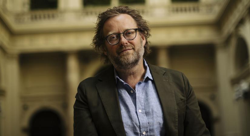 Oxfordi viselkedéstudós tart előadást Debrecenben