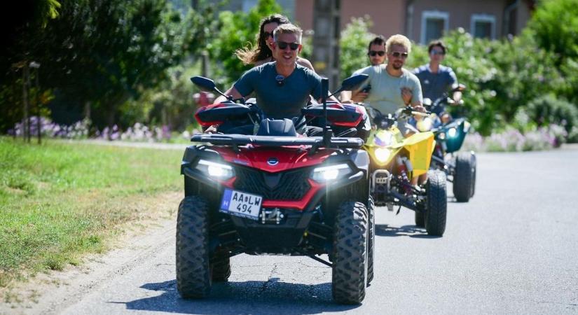 Népünnepélyt csinálnak Magyar Péter beiktatásából