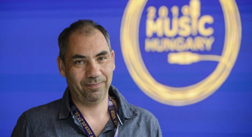 Weyer Balázs az NKA-s pénzszórásról: Normális esetben a mostani összegek töredékéért is 30-40 oldalakat kell írni a pályázatban
