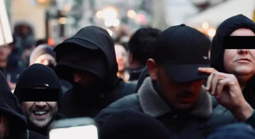 Aljas indokból elkövetett személyi szabadság megsértésének gyanúja miatt nyomozás indult a győri kampányrendezvényen embereket vegzáló csoport ellen