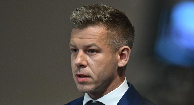 Euractiv: Magyar Péter vérengzést akart, de Von der Leyen és Weber visszafogta az elszabadult hajóágyút