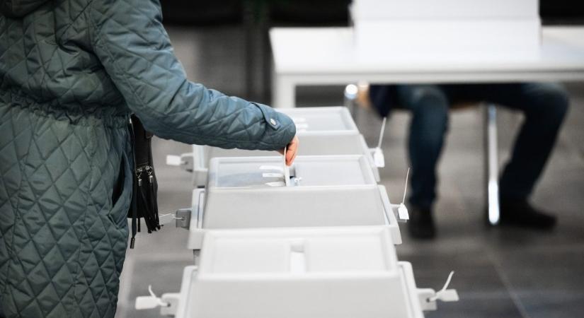 Egy fideszes önkormányzati képviselő is gyűjtött aláírást a „kamu” Magyar Péternek