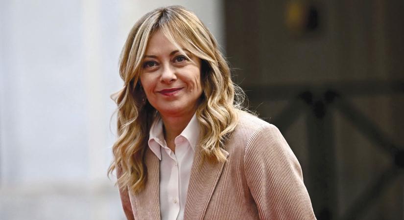 Giorgia Meloni hirtelen nem fasiszta