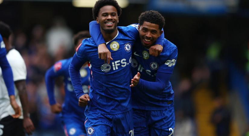 Barcelonában köthet ki a Chelsea sztárja