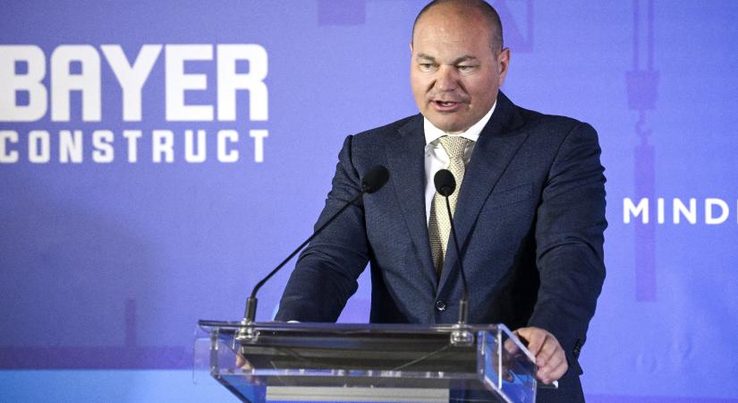 A Bayer Construct szerint az ő bankszámláikat nem fagyasztotta be a NAV