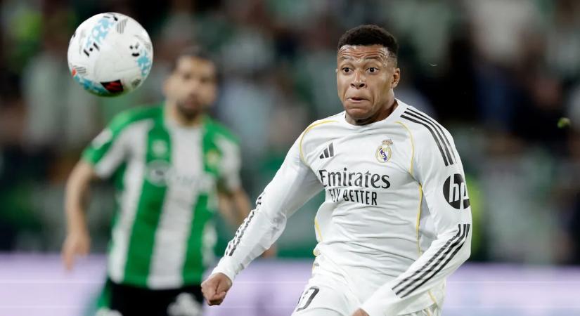 Óriási botrányt okozott Kylian Mbappé és barátnője intim fotója