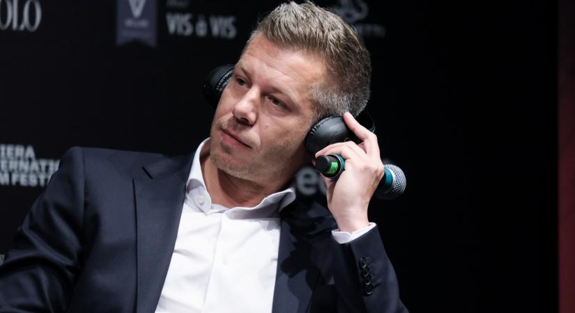 Választás 2026: Orbán Viktor a visszavonuláson gondolkodik, Magyar Péter külföldön tárgyal