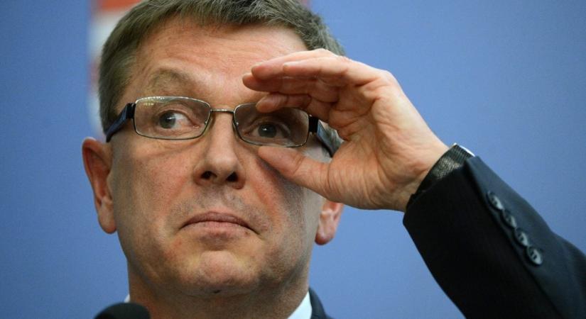Válik Matolcsy György, de nem jelent meg a válóperes tárgyalásán