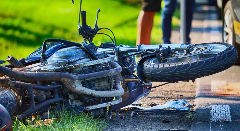 Harminc év távlatából is tragédia: elgázoltak egy motorost Bátaszék mellett