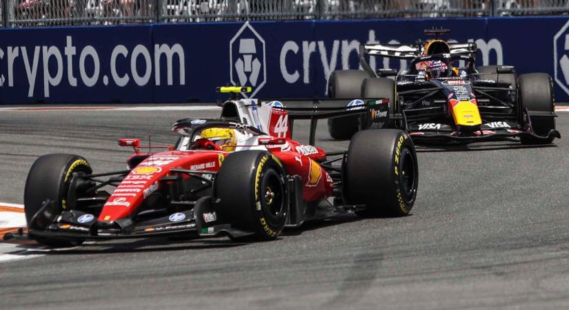 Hamilton hátat fordít a Ferrari szimulátorának a nehéz miami hétvége után