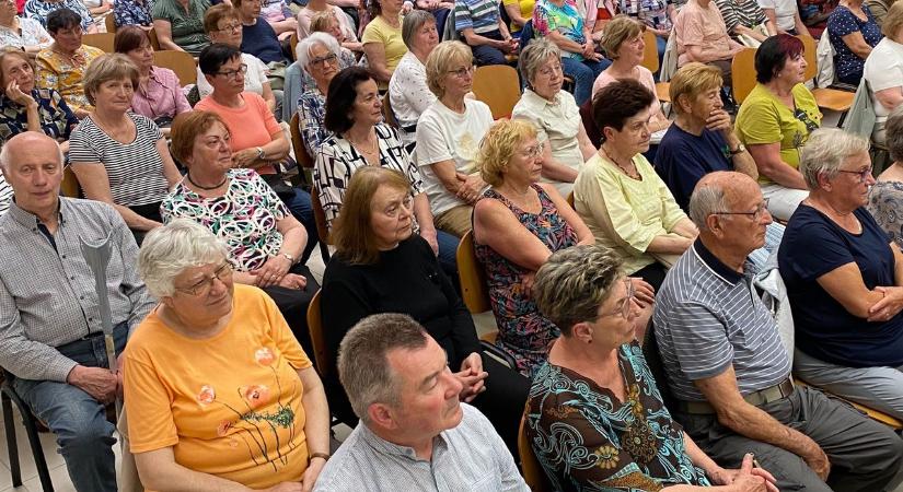 Soproni Nyugdíjasegyetem: Szakrális művészet és lélek