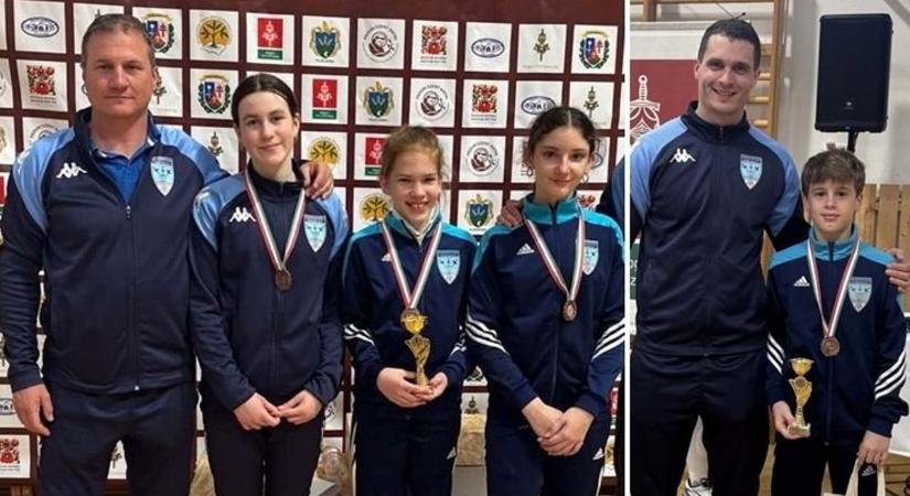 Három bronz az ifjú tőrözőknek – az országos bajnokságon kitettek magukért a zalaiak