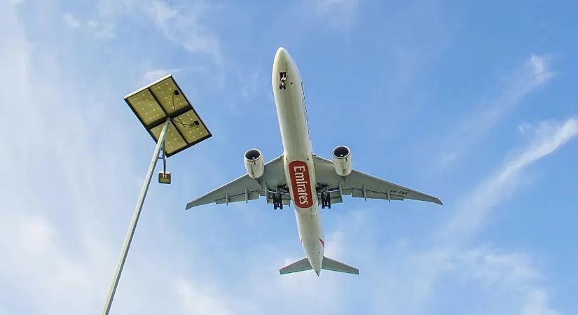 Véget érhet a közel-keleti légi káosz: újranyílt Dubaj légtere