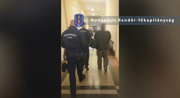 Sorra fosztotta ki az ékszerboltokat Budapesten egy férfi, aranygyűrűket és karókat vitt el