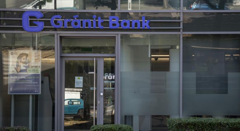 A Tiborcz érdekeltségébe tartozó Gránit Bank bezárta Balásy Gyula számláit