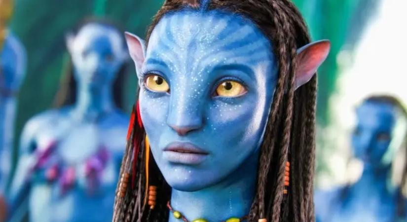 Az új világ Pocahontasát játszó színésznő beperelte James Cameront és a Disney-t, amiért állítólag a rendező ellopta a kinézetét az Avatarhoz
