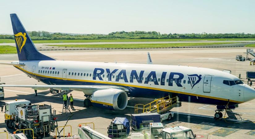 Milliókba került a balhé: megszületett az ítélet a Ryanair rendbontó utasainak ügyében