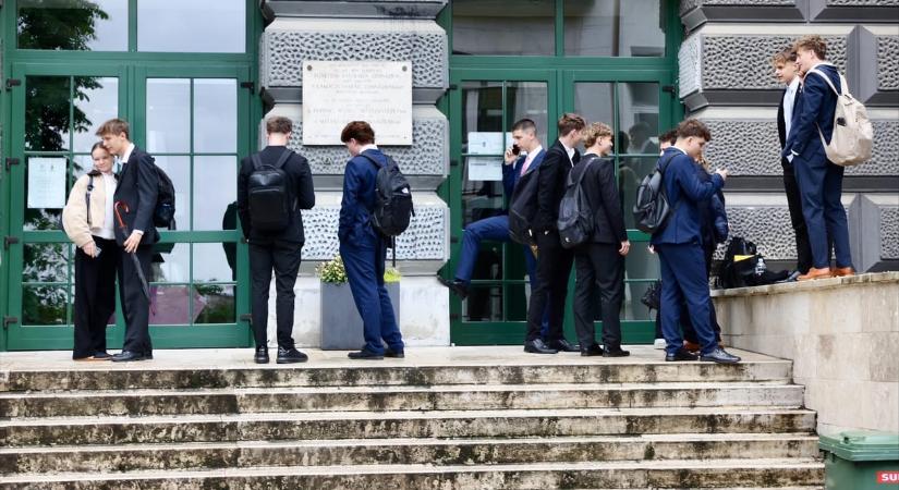 Nehezebb mint tavaly és távolodik a B1-es szinttől - ilyennek látta a szaktanár a középszintű angolérettségit