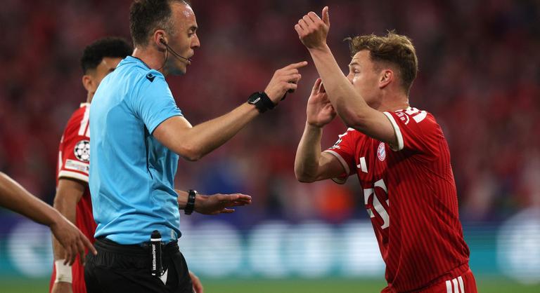 Az UEFA felsőbb utasítása miatt nem kaphatott tizenegyest a Bayern a PSG ellen