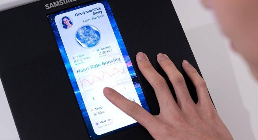 Forradalmi kijelzőket villantott a Samsung, az egyik vérnyomást is mér