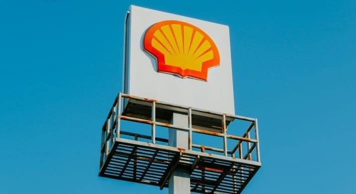 Megugrott a Shell nyeresége – Újabb 3 milliárd dolláros részvény-visszavásárlás jön