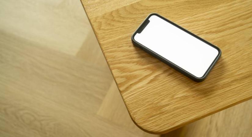 Lehallgat a telefonod? 3 gyakorlati tanács az adatvédelmi szakjogásztól, hogy ez ne történhessen meg