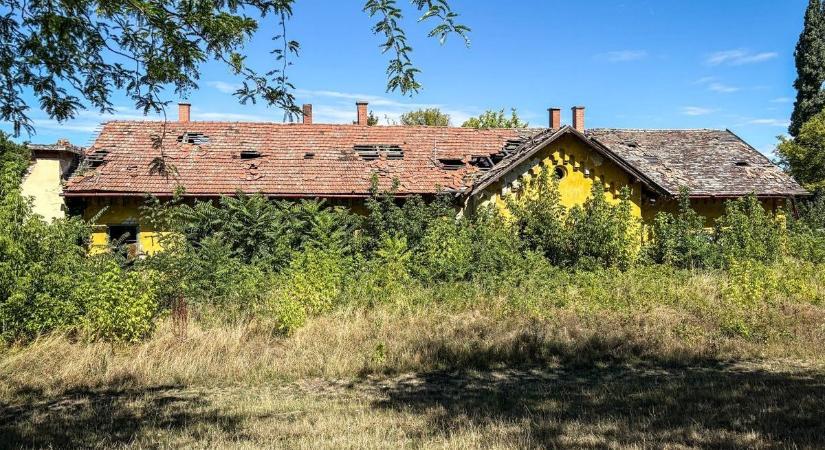 Március óta rejtélyes tüzek pusztítják a szolnoki épületet, egyik esetre sincs magyarázat