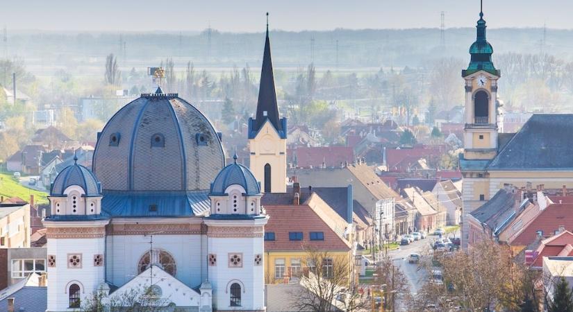 Öt templom, öt felekezet, egy közösség – újra megtelik élettel Győr-Újváros