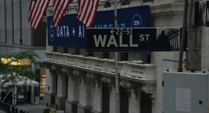 Amerikai tőzsde Május 7. – Emelkedéssel indítottak a New York-i tőzsdeindexek