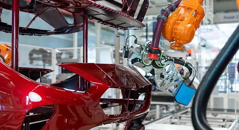 Szétvágás helyett már „átvilágítja” az alkatrészeket a BMW
