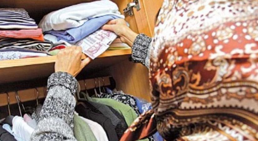 Szabolcsban most ettől óvják az időseket: egy pillanat alatt vihetik a pénzüket