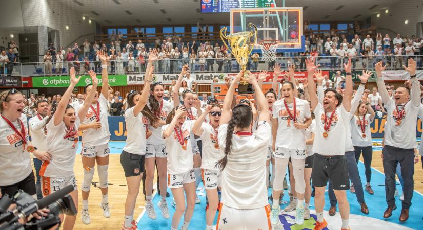 Megkongatták a vészharangokat: veszélyben a magyar bajnok Euroliga-indulása