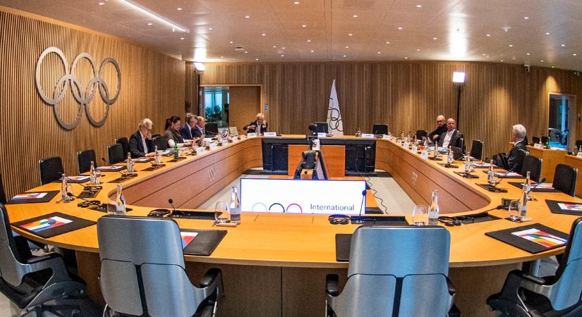 Kiállt a fehérorosz sportolók mellett a NOB