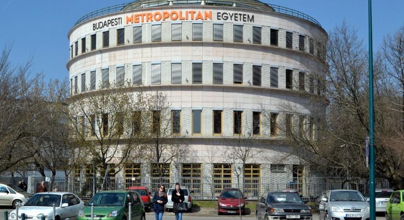 Talicskával hordta a pénzt a METU-ból a Matolcsy-kör, feljelentést tett az Állami Számvevőszék