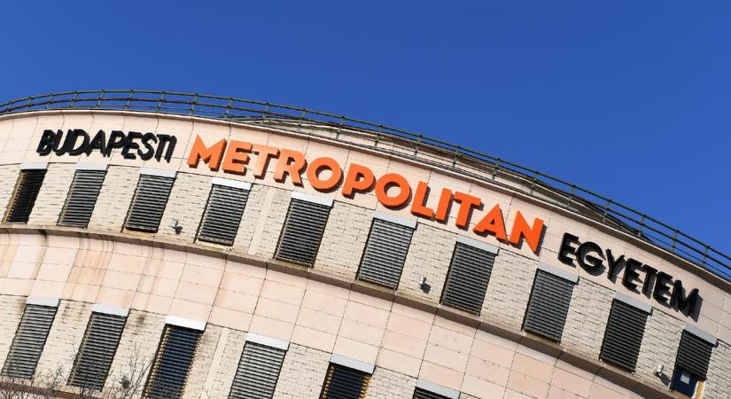 Az Állami Számvevőszék feljelentése után távozik a Budapesti Metropolitan Egyetem elnök-vezérigazgatója