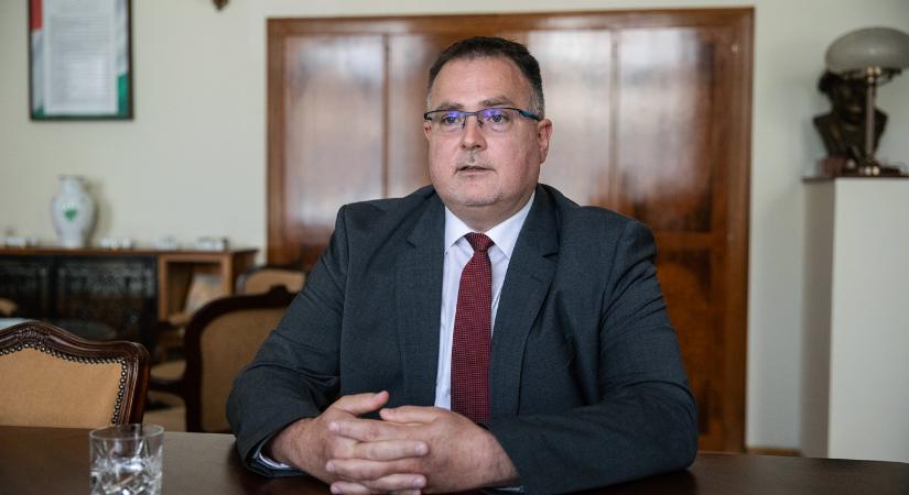 Az MNB-botrány miatt az Állami Számvevőszéknél is foglalt le iratokat az ügyészség