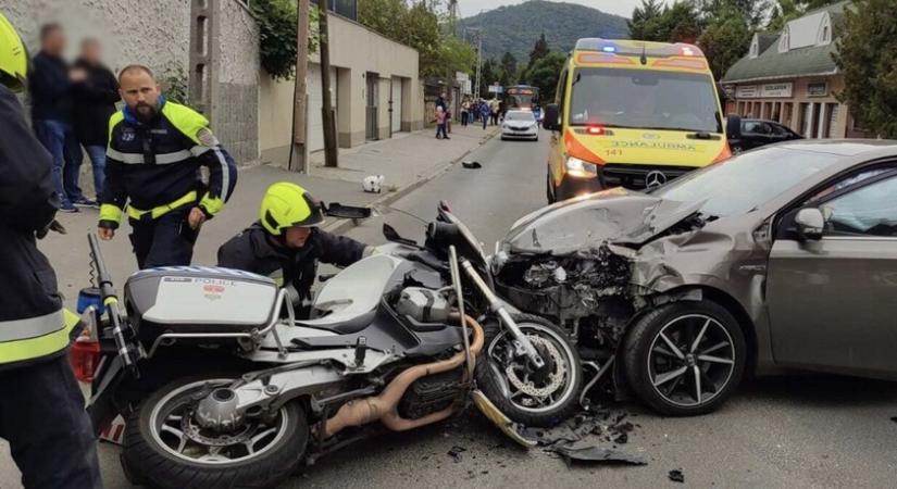 Ezért esnek el a motorosok - Sokat segíthetne az ABS...