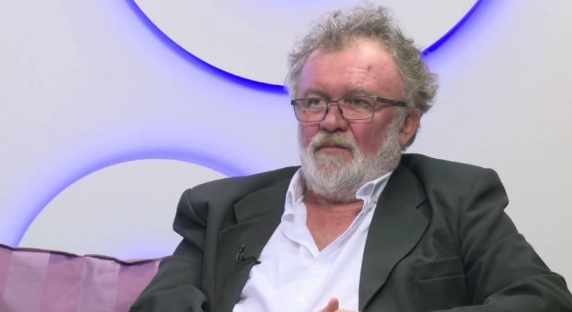 Búcsú Csuja Imrétől: fájó hírt közölt az Örkény Színház
