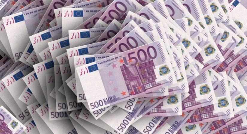 Több mint tíz eurómilliárdos van az országban