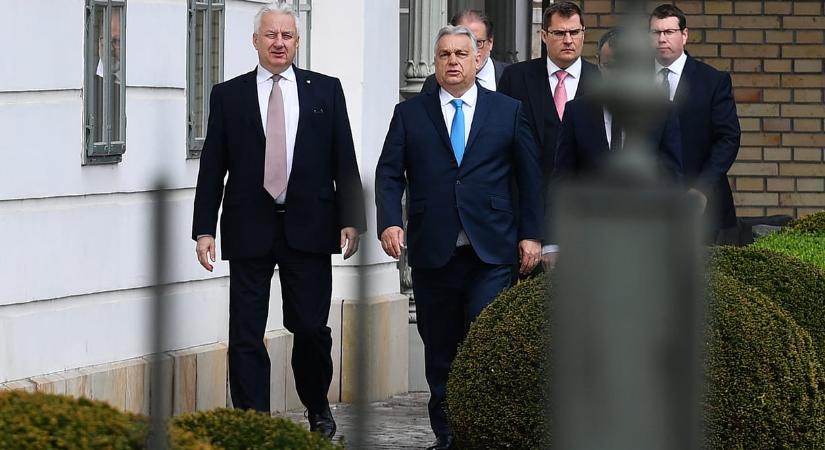 Lőrincz Viktória felügyelheti majd Orbán Viktor titkárságát?