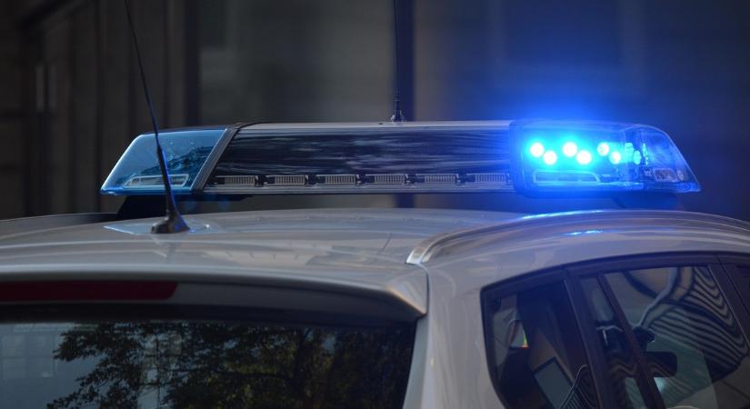 Halálos baleset történt a Bertalan hídon – Egy ember kirepült az autóból