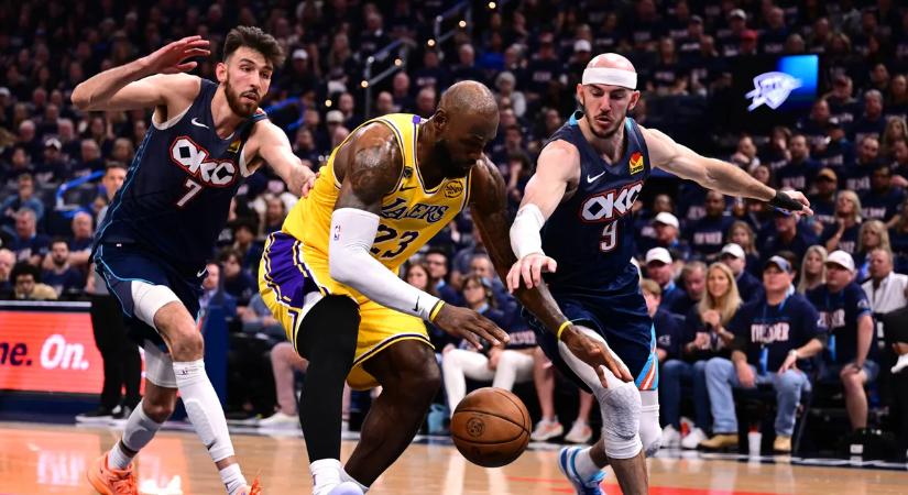 NBA: két és fél negyedig volt szoros – a címvédő OKC megint simán megverte a Lakerst, már 2–0-ra vezet – videók