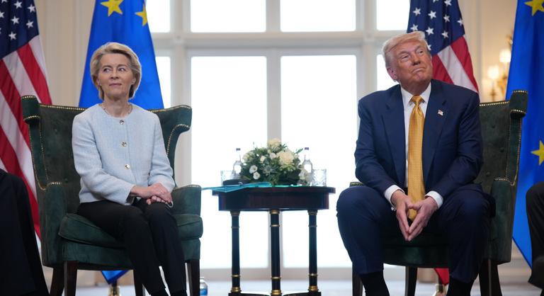 Donald Trump ultimátumot adott az EU-nak, miközben a bíróság elkaszálta a globális vámját