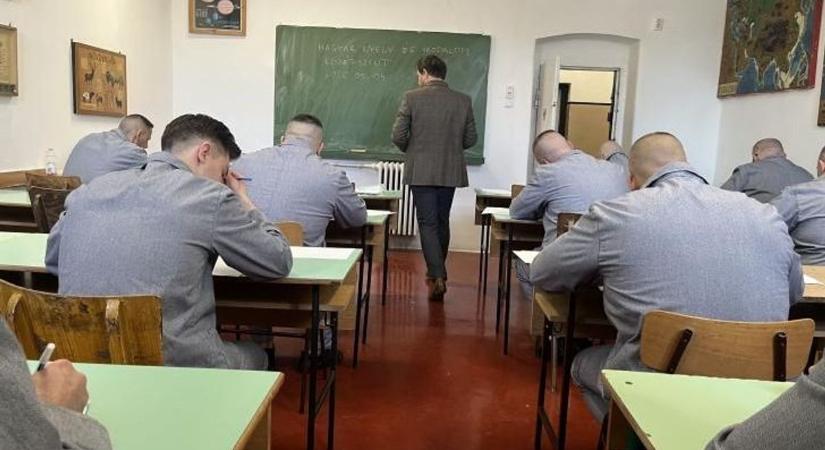 Érettségi a rácsok mögött: évről évre nő a vizsgázók száma