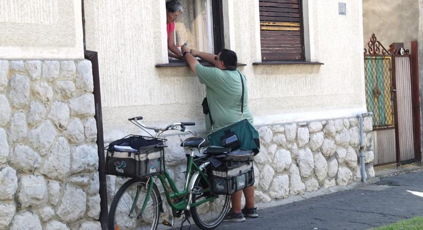Hivatalos: így módosul a nyugdíjutalás