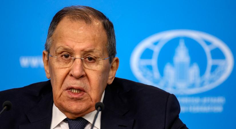 Lavrov: Oroszországnak el kell hárítania az Ukrajna felől érkező fenyegetéseket