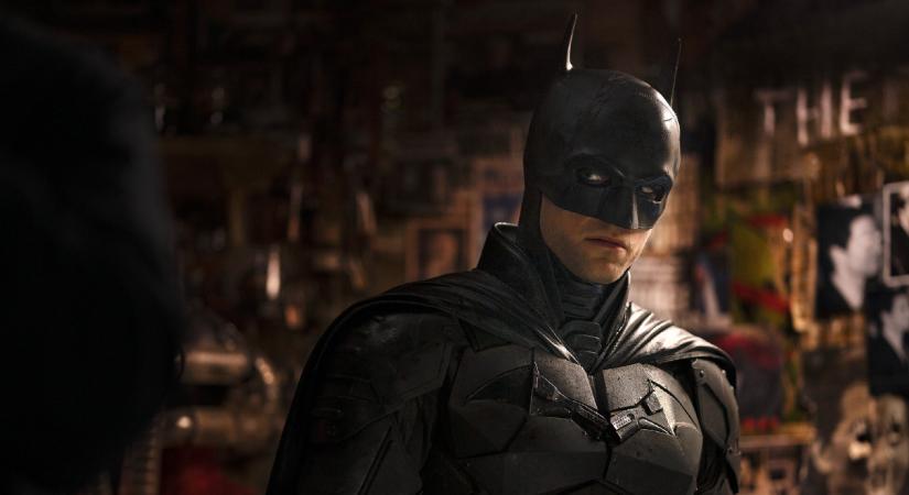 Téli gumiért sikít a Batman 2. első hivatalos bepillantása