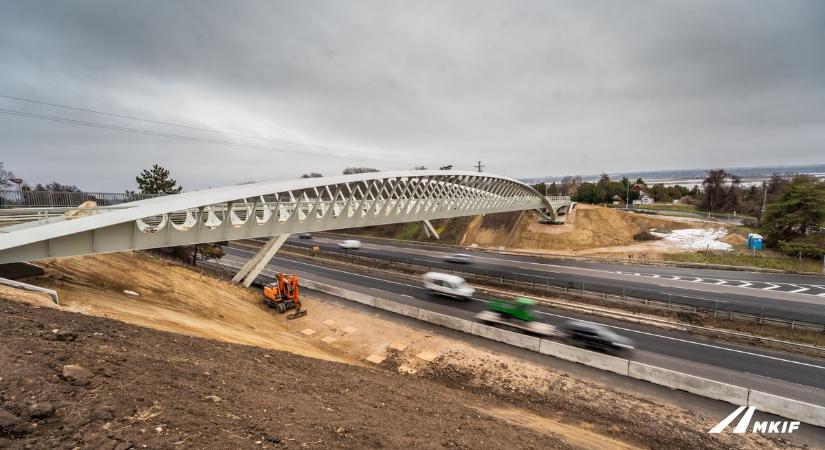 Teljes pályazár jön az M7-esen: mutatjuk, mire kell készülni