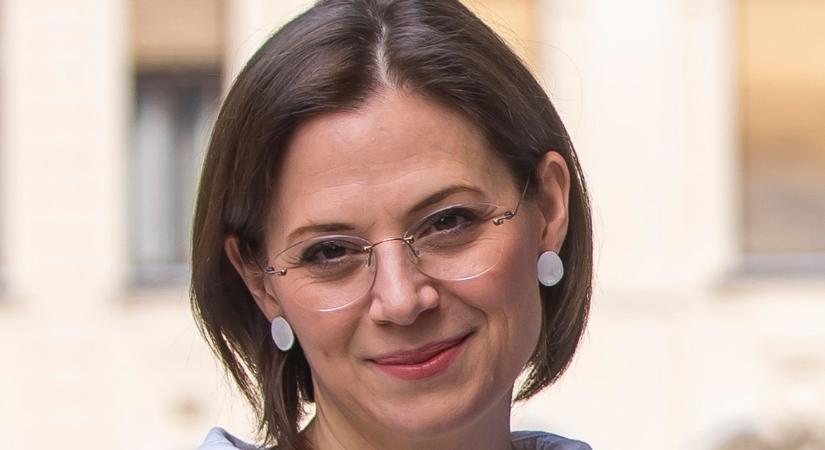 Szinetár Dóra kitálalt, az RTL stúdiójában érte élete egyik legnagyobb kudarca: „Leáll az agyműködésem”